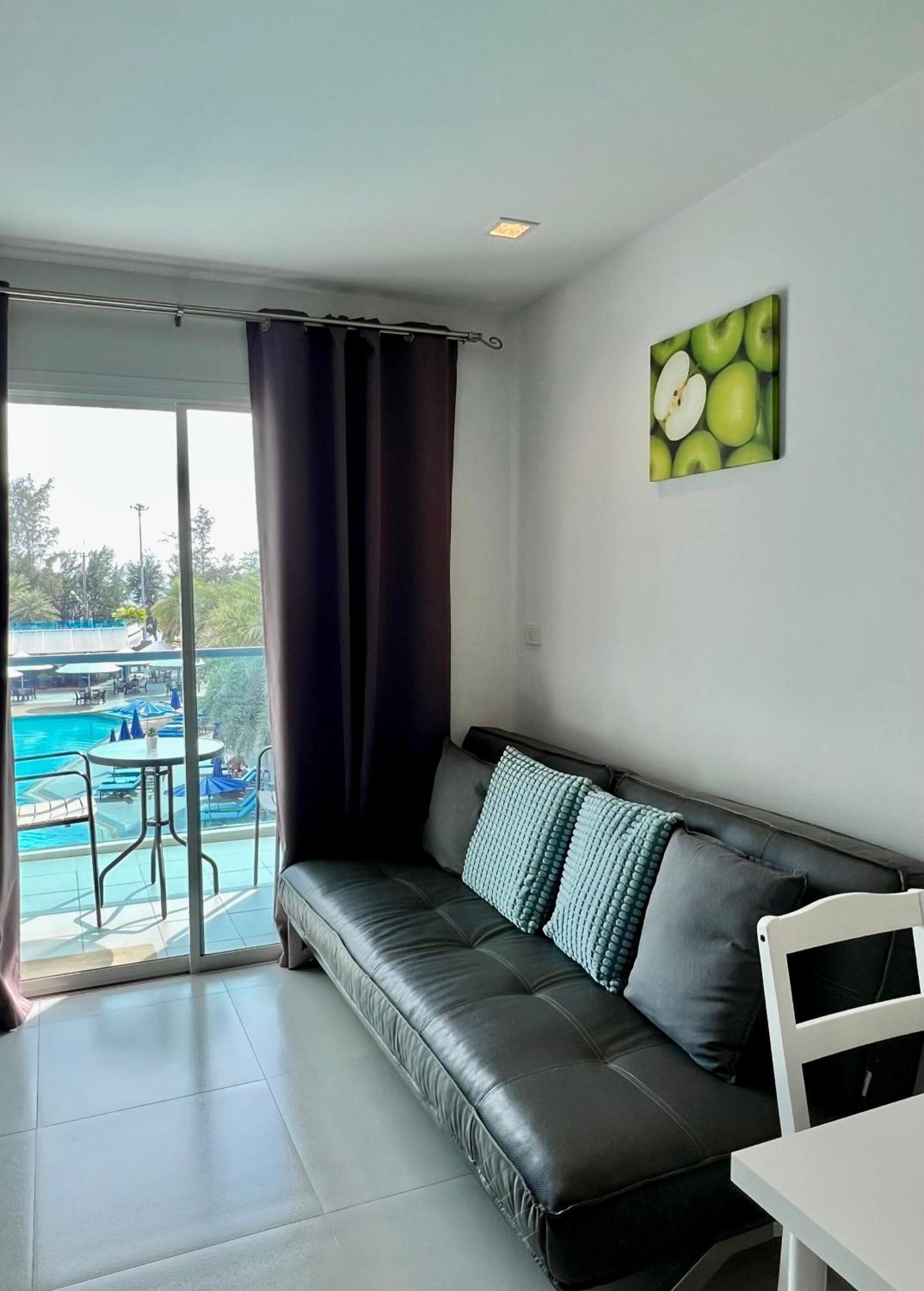 Grandblue Condominium 307 Pool-Seaview Maephim Rayong แม่พิมพ์ ภายนอก รูปภาพ